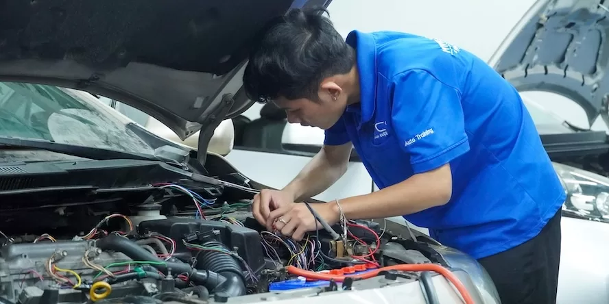 Đấu nối hệ thống điện